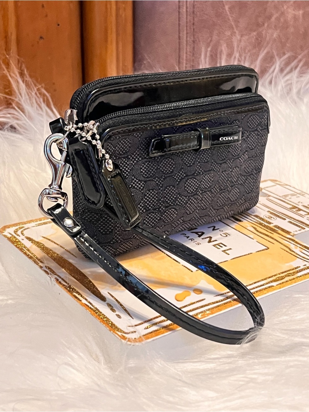 Coach Black Signature with Patent Trim double zipper wristlet